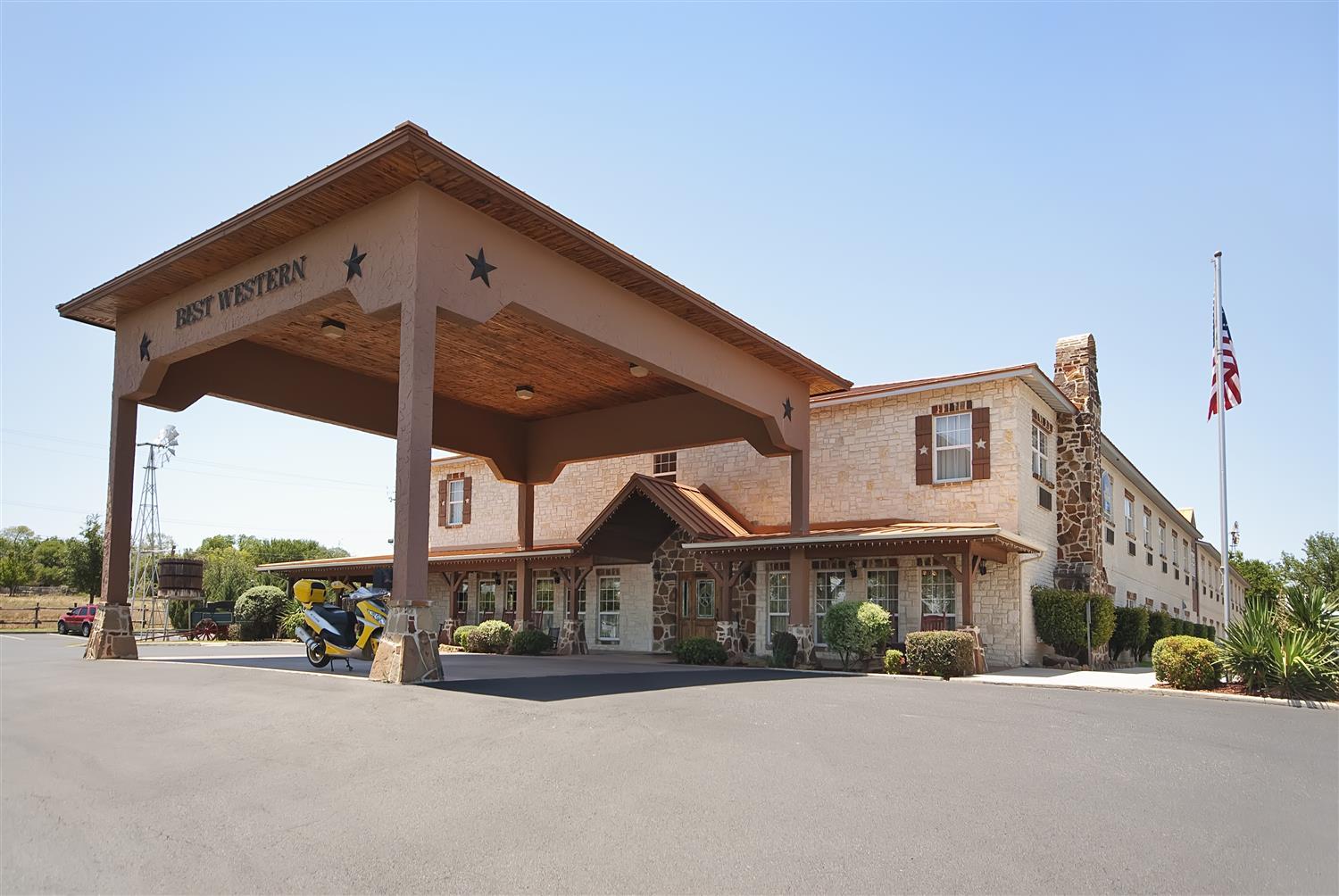 Best Western Plus Фредериксбург Екстериор снимка